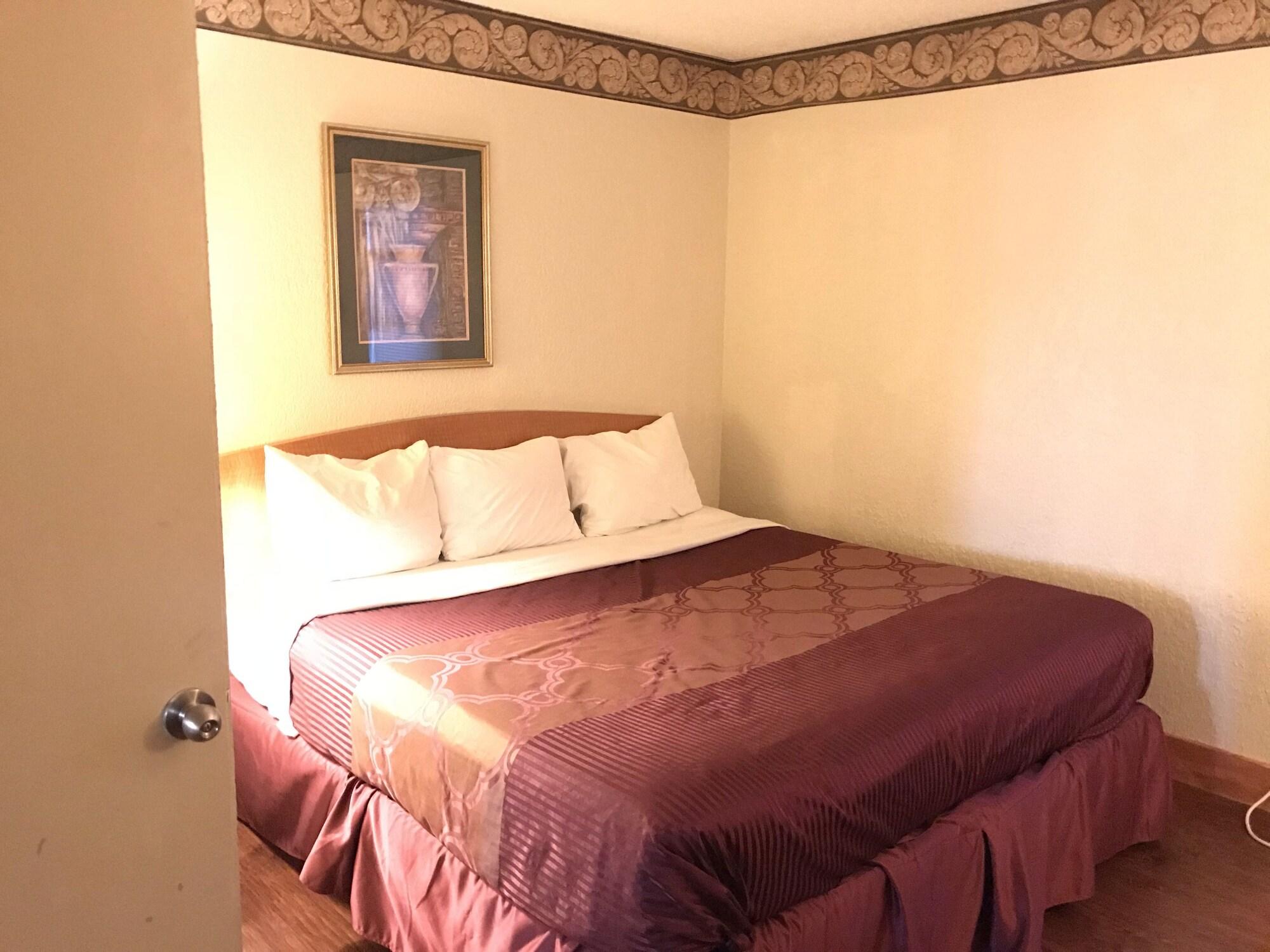 Bear Mount Inn & Suites بيدجن فورج المظهر الخارجي الصورة