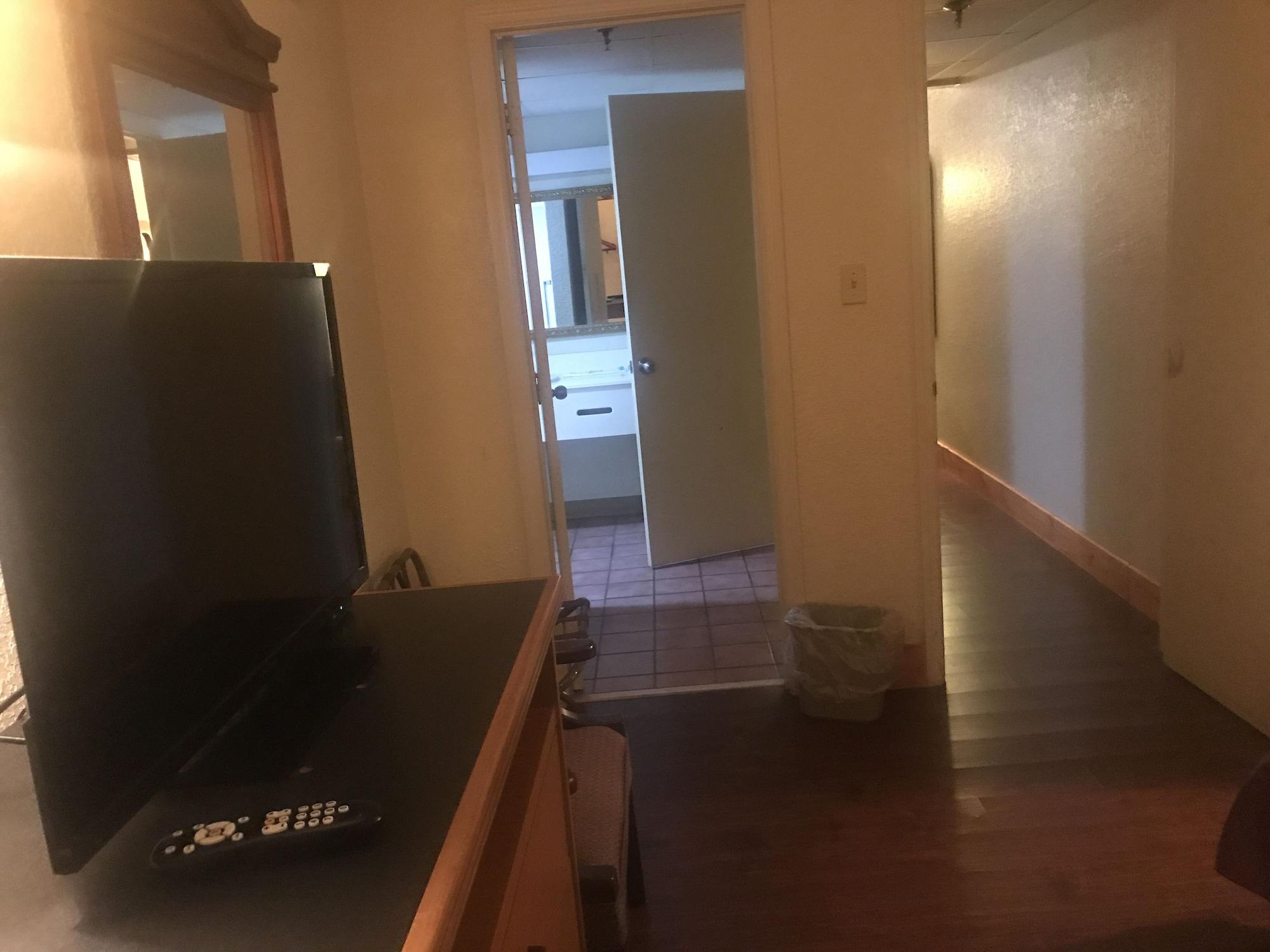 Bear Mount Inn & Suites بيدجن فورج المظهر الخارجي الصورة