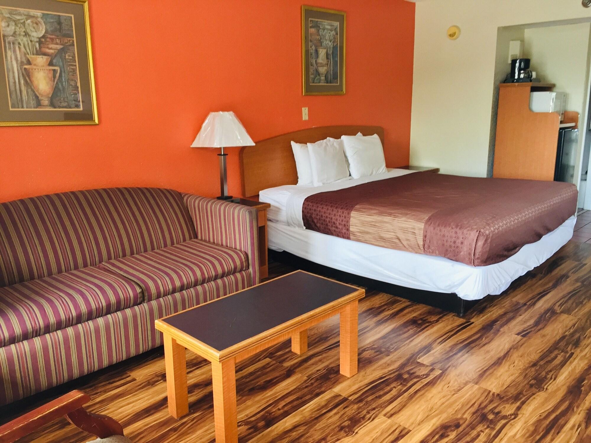 Bear Mount Inn & Suites بيدجن فورج المظهر الخارجي الصورة